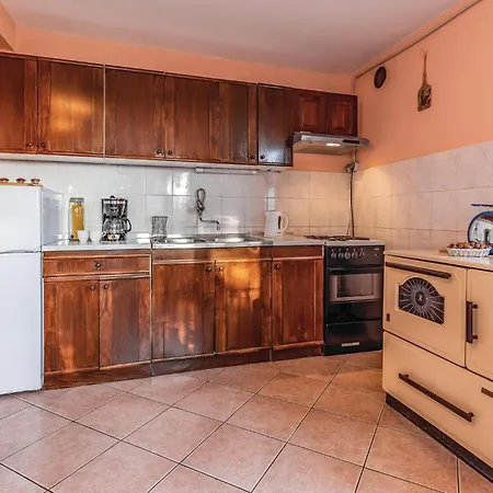 1 Bedroom In Šišan